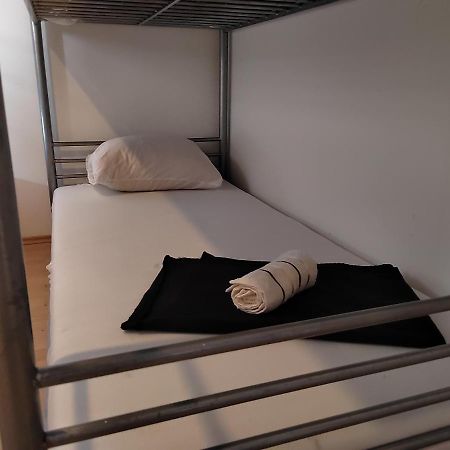 Hostel Rasema 特罗吉尔 外观 照片