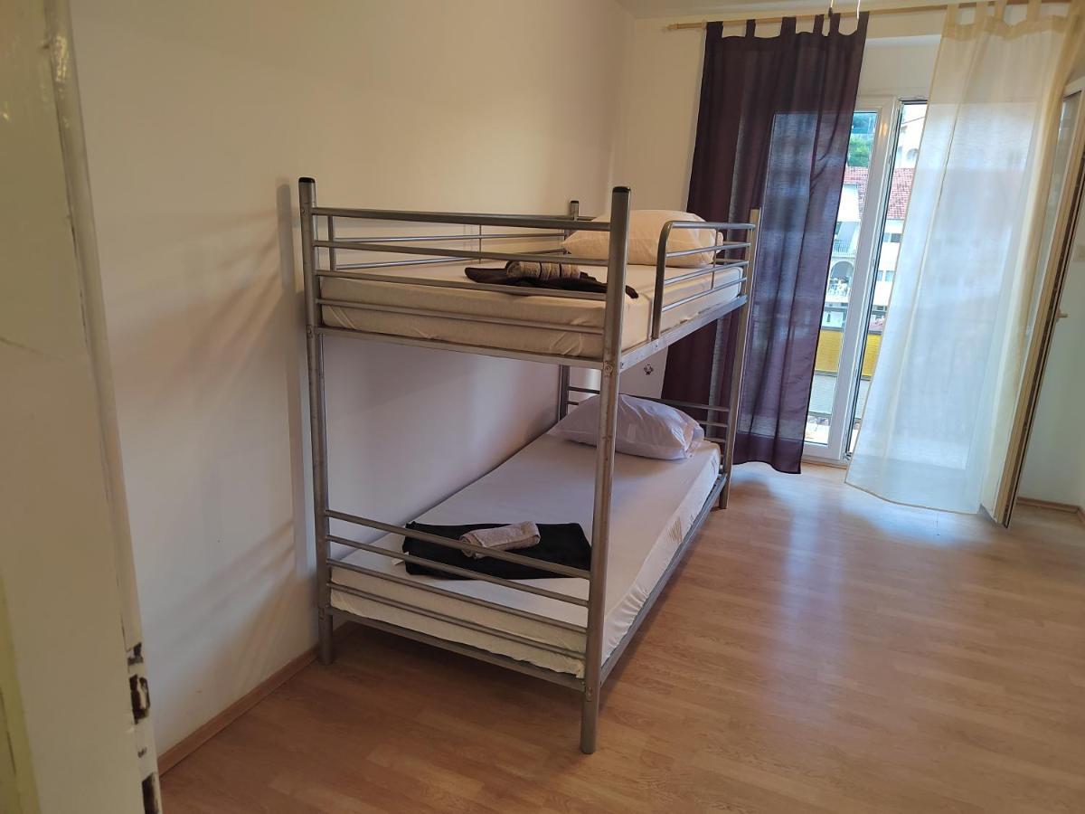 Hostel Rasema 特罗吉尔 外观 照片