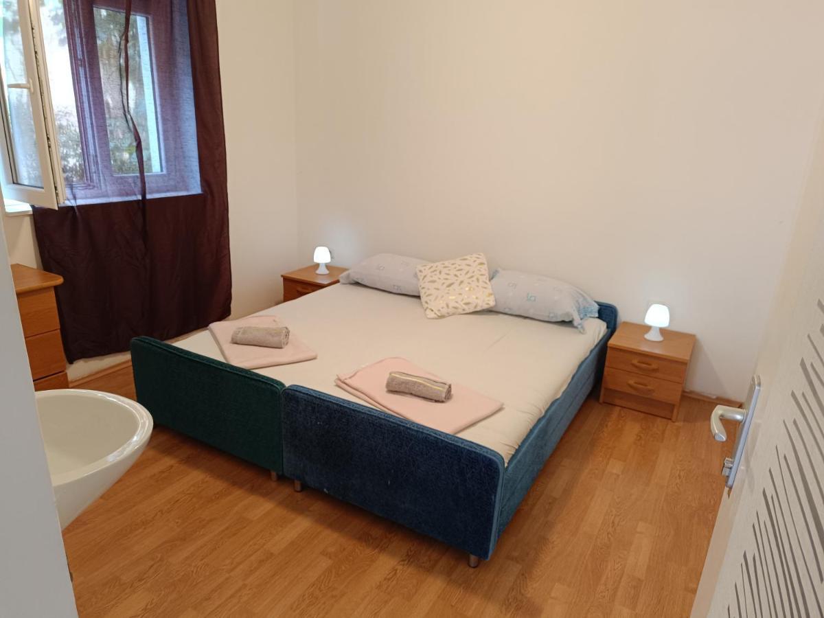 Hostel Rasema 特罗吉尔 外观 照片